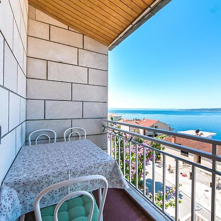 Apartments And Rooms By The Sea Brela, Makarska - 2752 Экстерьер фото