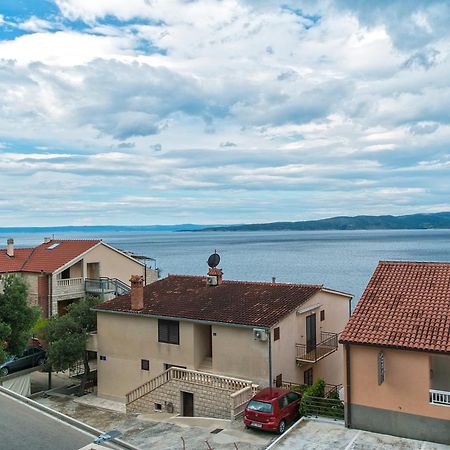 Apartments And Rooms By The Sea Brela, Makarska - 2752 Экстерьер фото