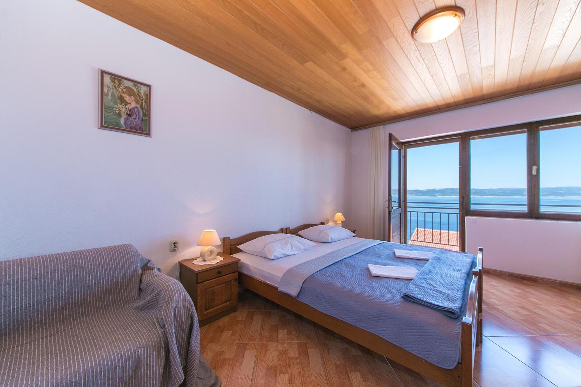 Apartments And Rooms By The Sea Brela, Makarska - 2752 Экстерьер фото
